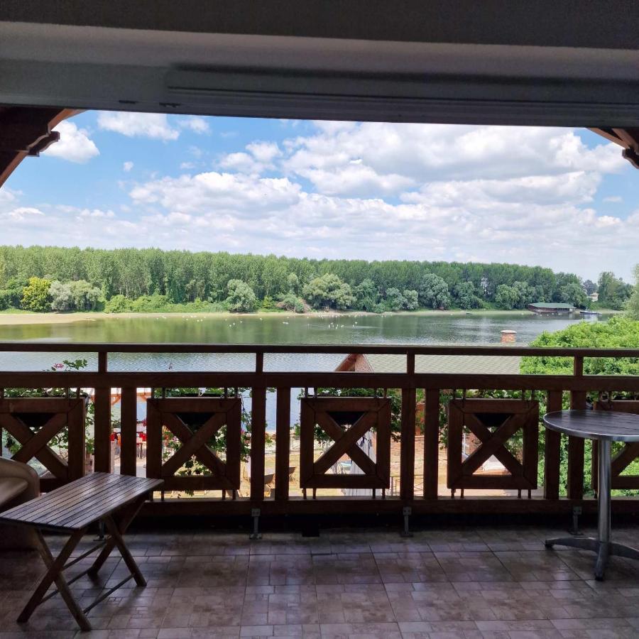 Vila Odmor Na Dunavu Beocin Extérieur photo